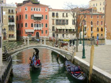 Венеция катание в гондоле
