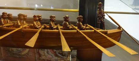 весельная лодка