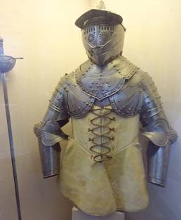 латы рыцаря